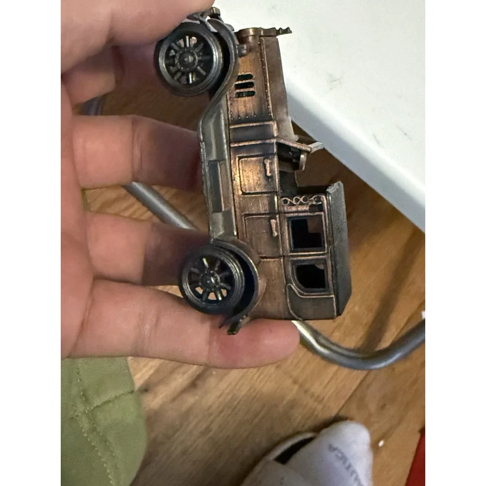 VINTAGE PENCIL SHARPENER DIE CAST METAL CLASSIC  CAR